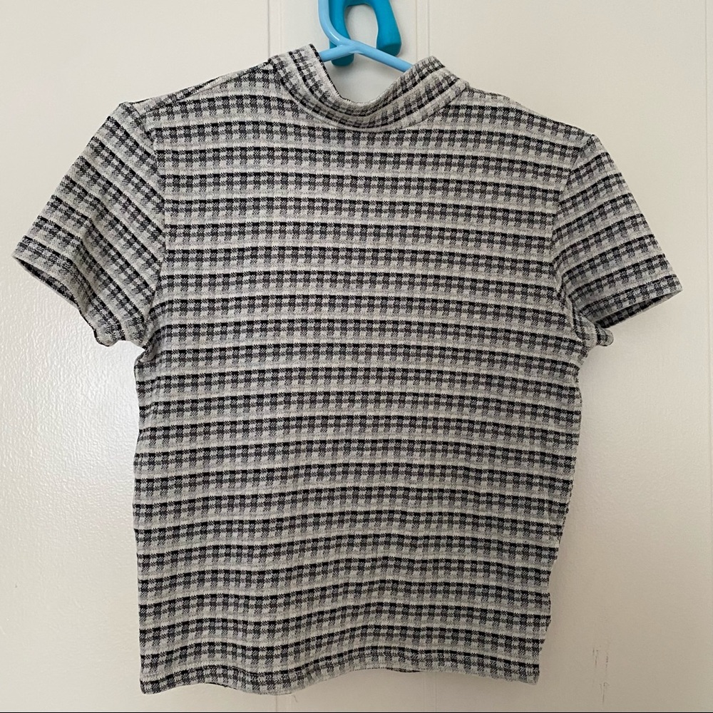 NWOT American Eagle plaid turtleneck cropped tee